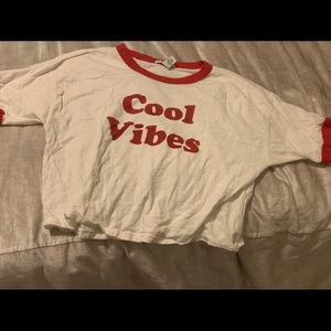 Cool vibes crop top